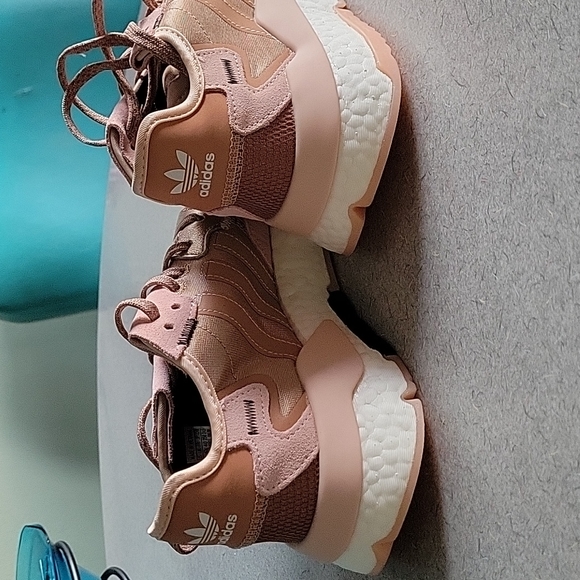 ADIDAS NIGHT JOGGER - Picture 5 of 14